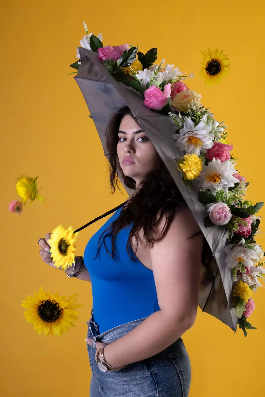 Banner image 0/0